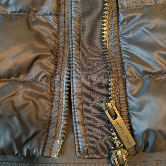 Authentic Canada Goose ‘Roncy’ jacket Black label Sz L down filled - Picture 12 of 16